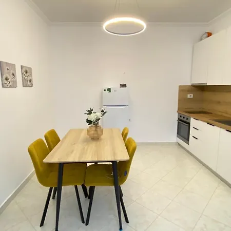 Apartment Ina *